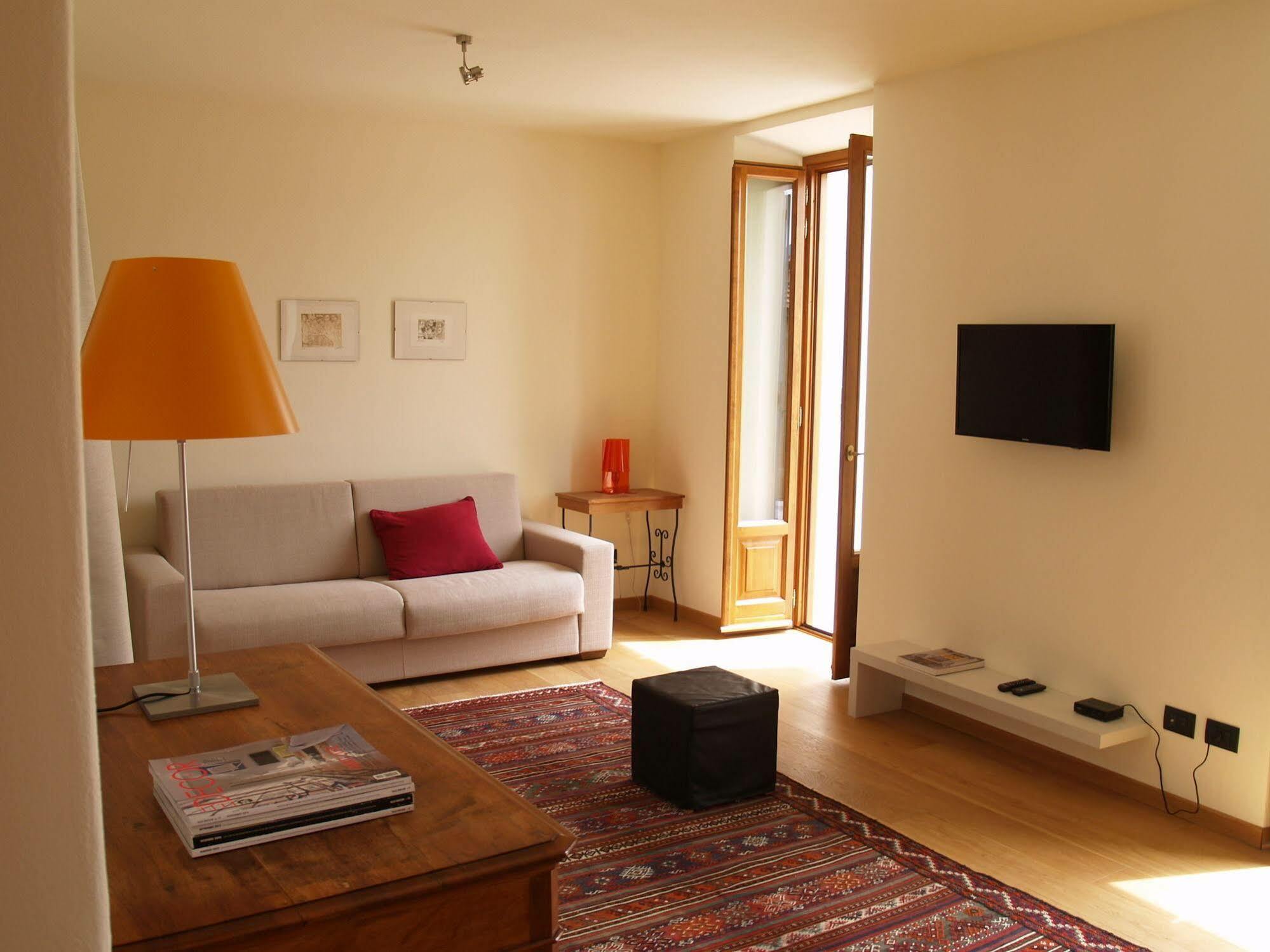 Casa Botta - Luino Lago Maggiore Экстерьер фото