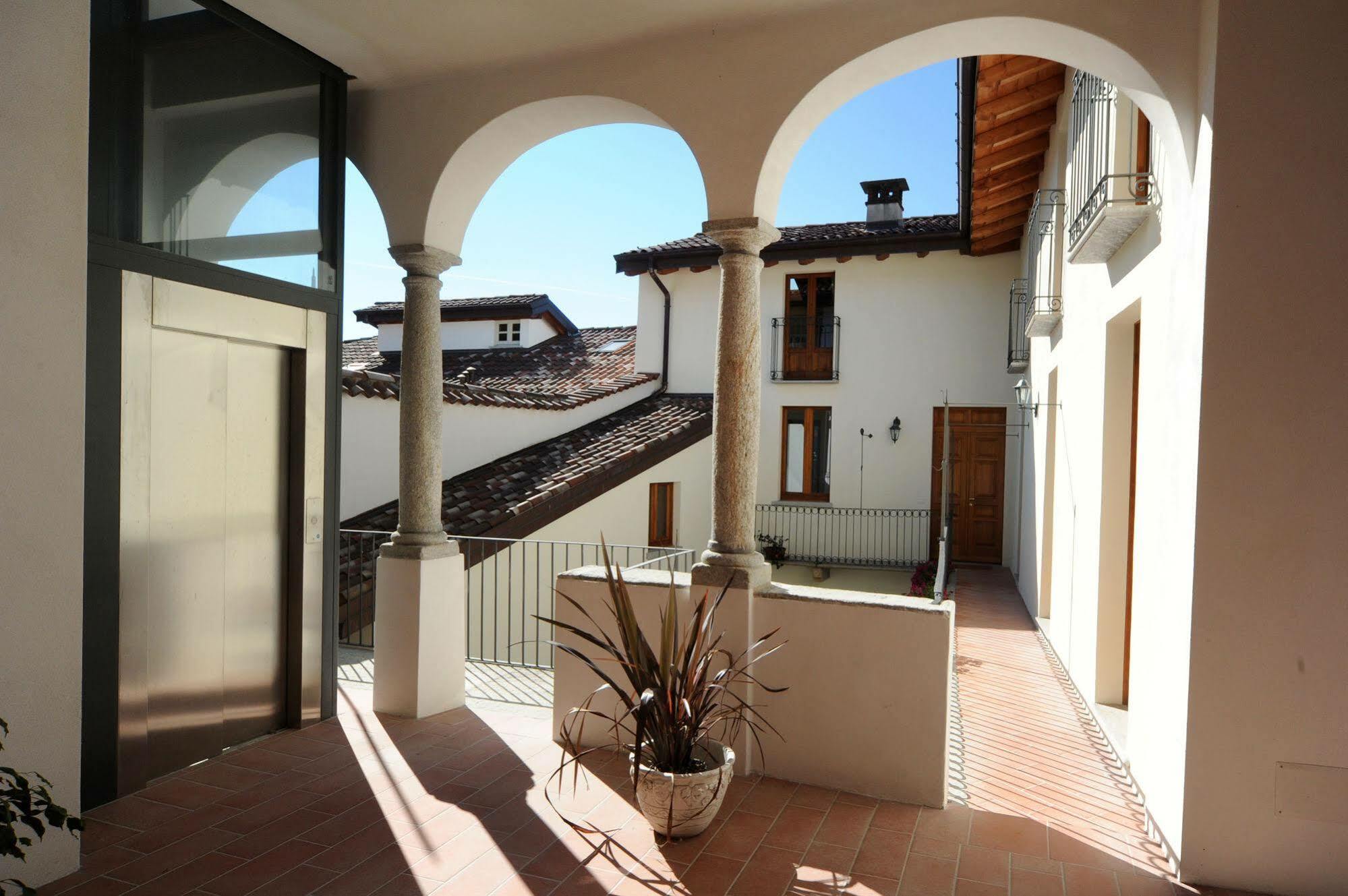 Casa Botta - Luino Lago Maggiore Экстерьер фото