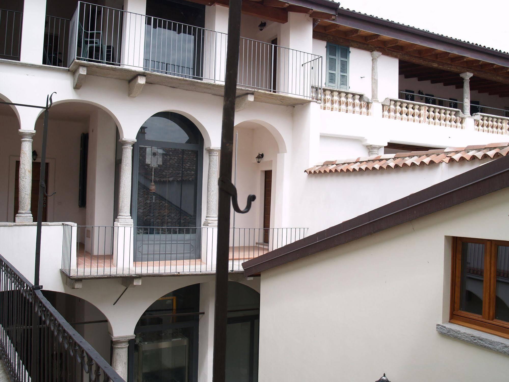 Casa Botta - Luino Lago Maggiore Экстерьер фото